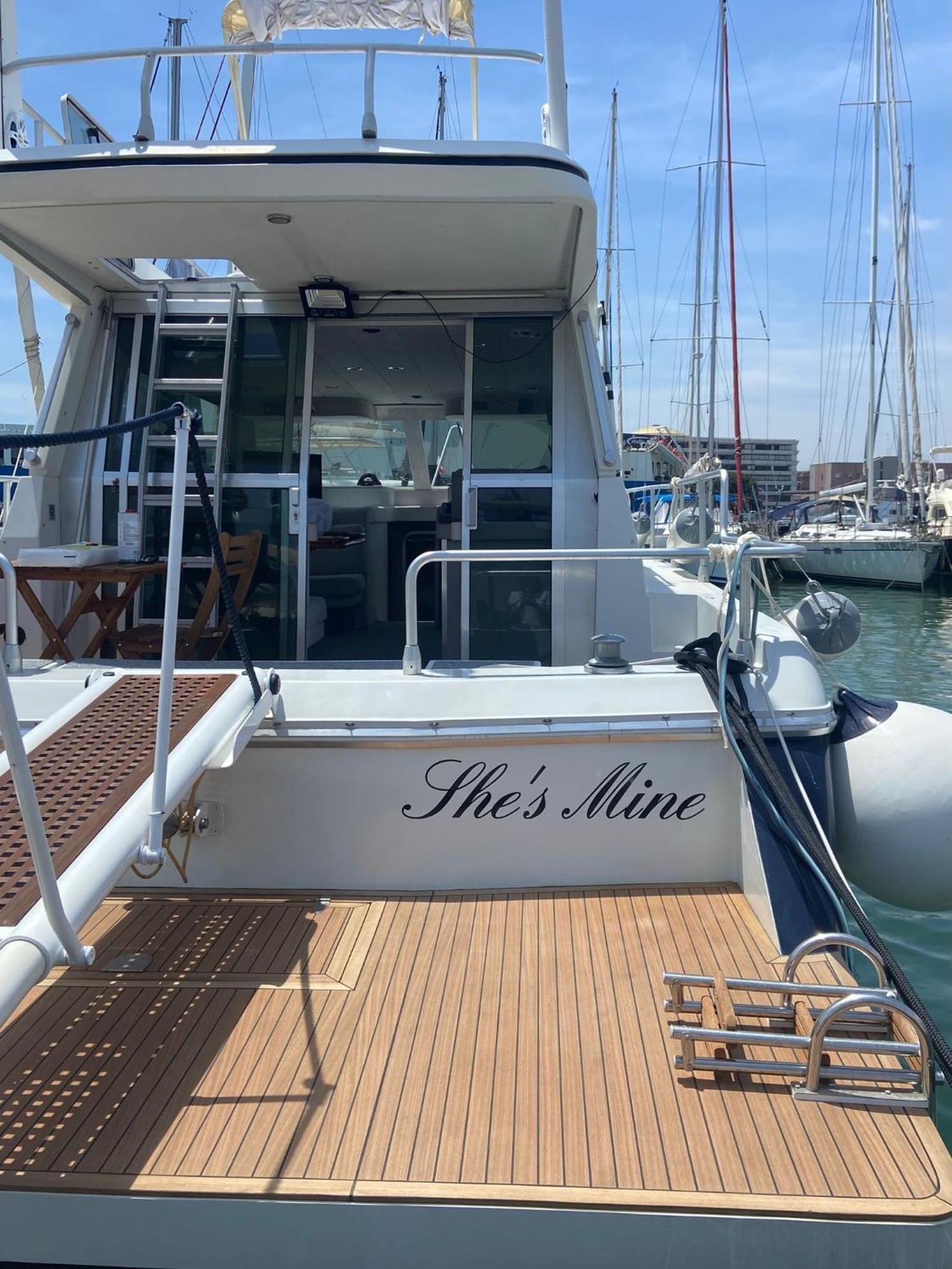 She'S Mine Yacht Hotel CTA Exterior foto