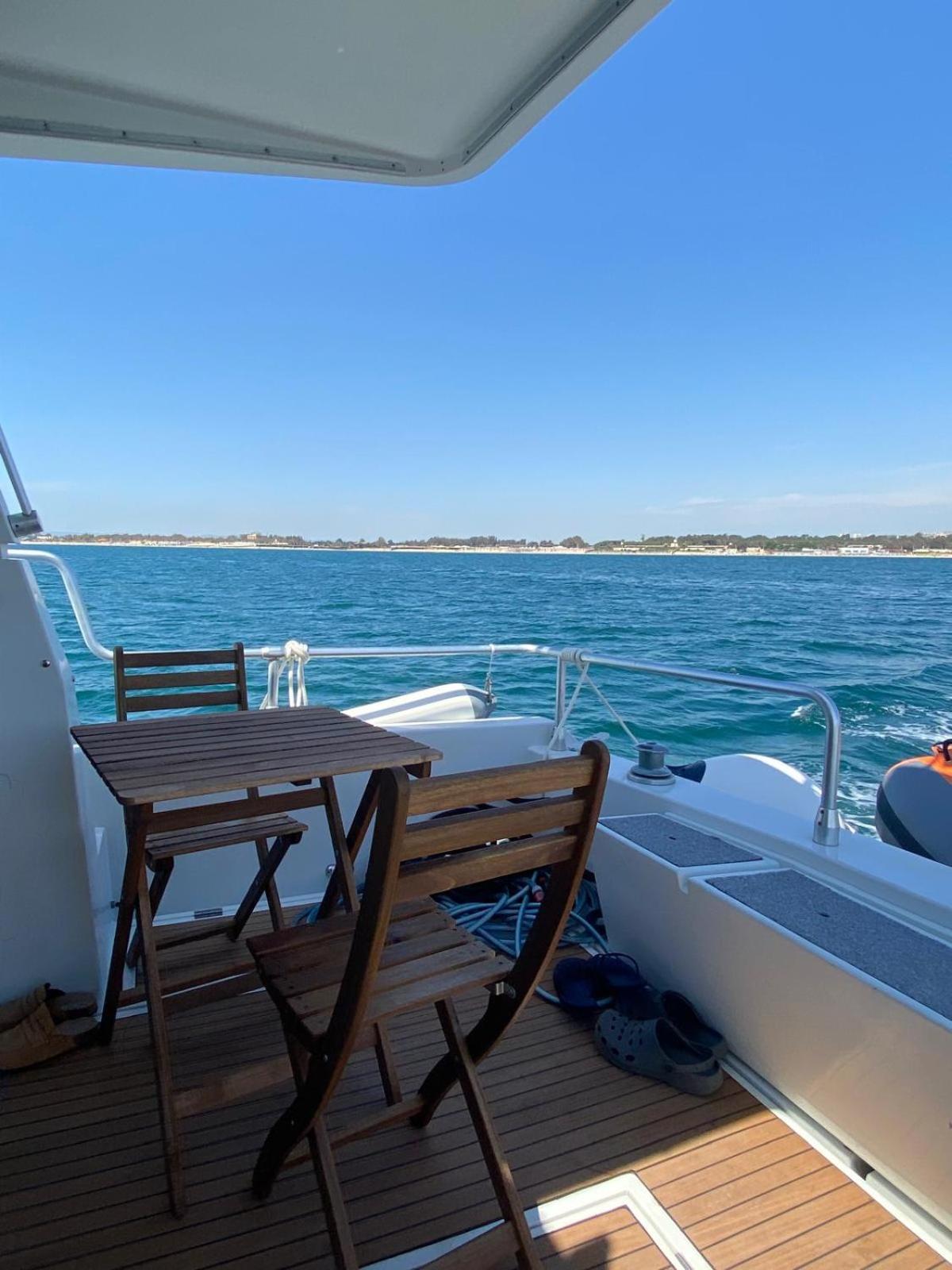 She'S Mine Yacht Hotel CTA Exterior foto